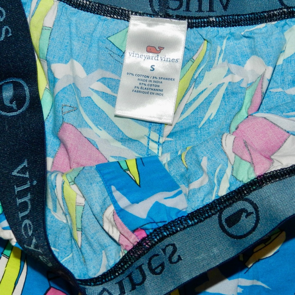 Vineyard Vines Boxer Shorts Mens S EUC - Picture 3 of 4